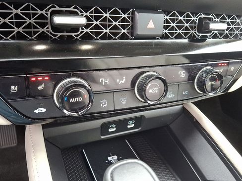 Used 2024 Honda Accord Touring image 16