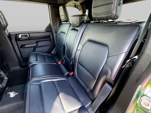 Used 2025 Ford Bronco Outer Banks AWD/4WD image 21