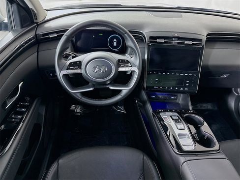 Certified 2022 Hyundai Tucson Limited w/ Winter Package image 4
