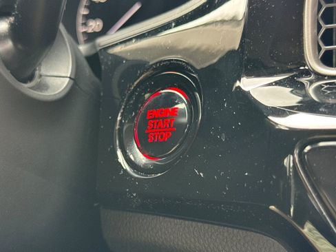 Used 2023 Honda Civic LX image 32