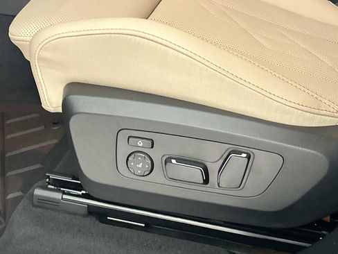 New 2026 BMW X3 xDrive30 image 14