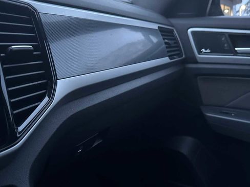 Used 2021 Volkswagen Atlas Cross Sport SEL Premium w/ Luggage Net & Mats Package image 13