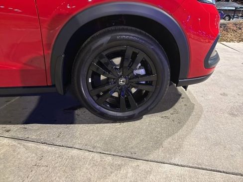 Used 2026 Honda HR-V Sport image 12