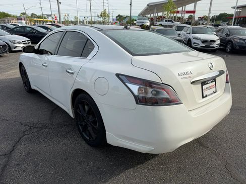 Used 2012 Nissan Maxima 3.5 SV w/ Premium Pkg FWD image 3