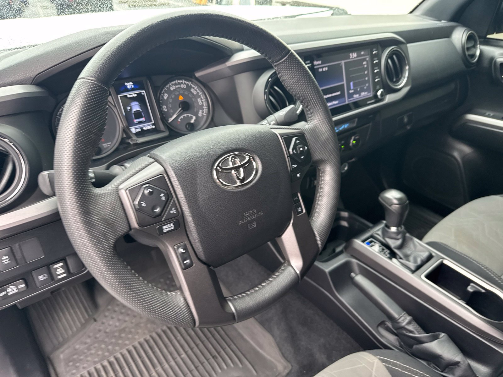 Used 2022 Toyota Tacoma TRD Off-Road AWD/4WD image 20