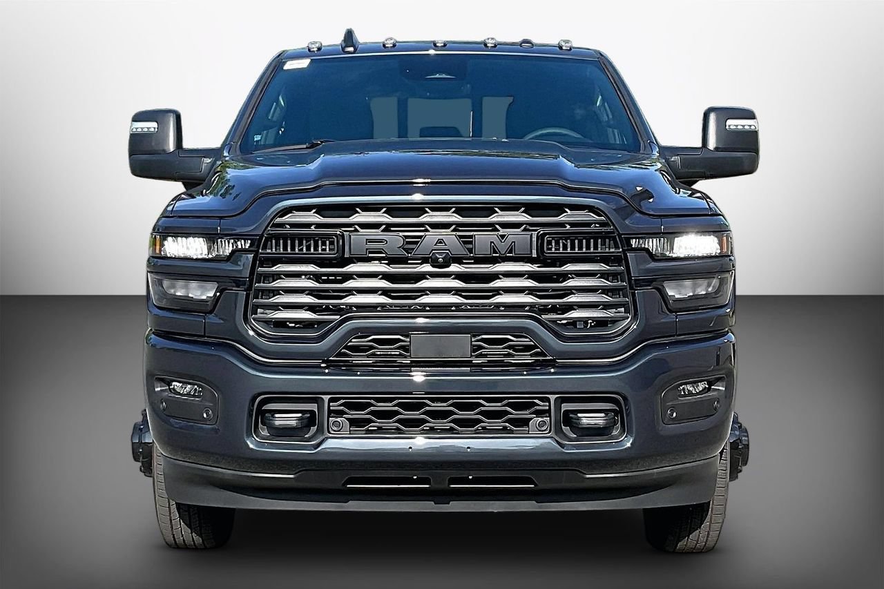 New 2026 RAM 3500 Big Horn AWD/4WD image 3