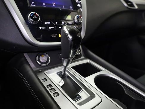 Used 2019 Nissan Murano SV image 26