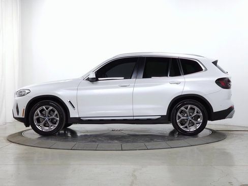 Used 2023 BMW X3 xDrive30i w/ Premium Package w/ZPA image 5