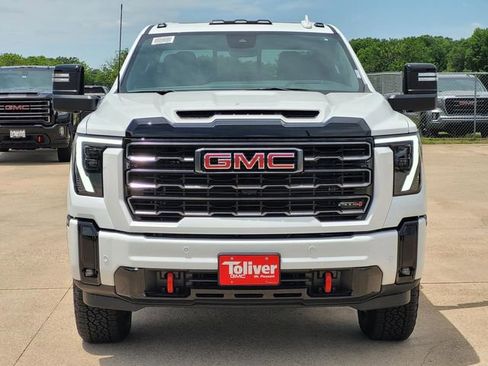 New 2026 GMC Sierra 2500 AT4 w/ AT4 Premium Plus Package AWD/4WD image 3