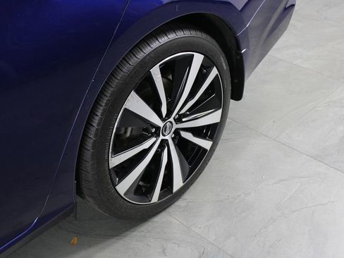 Used 2020 Nissan Altima 2.5 SR image 12