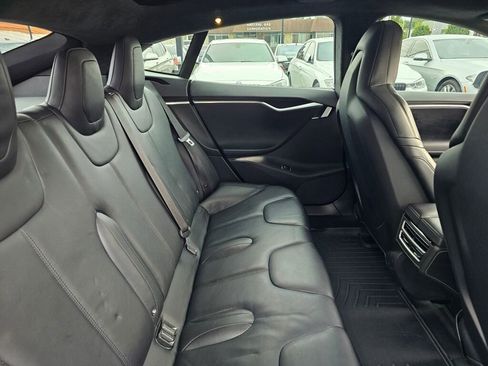 Used 2015 Tesla Model S 70D image 14