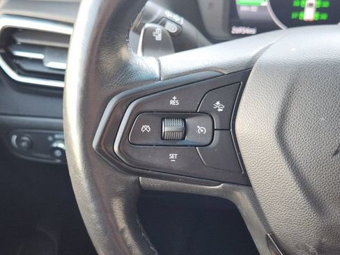 Used 2023 Chevrolet Bolt LT w/ Infotainment Package FWD image 30