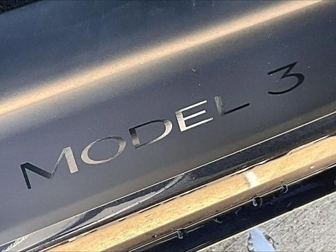 Used 2025 Tesla Model 3 Long Range image 10