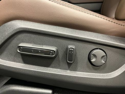 New 2026 Honda Pilot Touring image 11