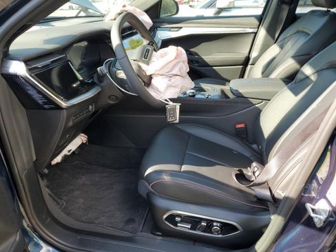 Used 2024 Jeep Wagoneer Launch Edition image 6