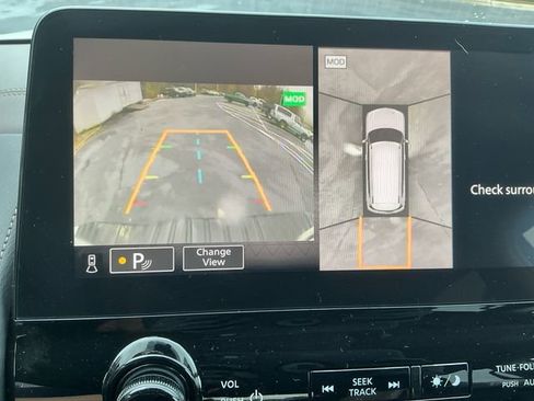 Used 2024 Nissan Armada Platinum w/ Captain's Chairs Package image 25