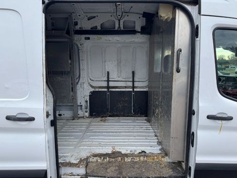 Used 2021 Ford Transit 250 148 High Roof image 17