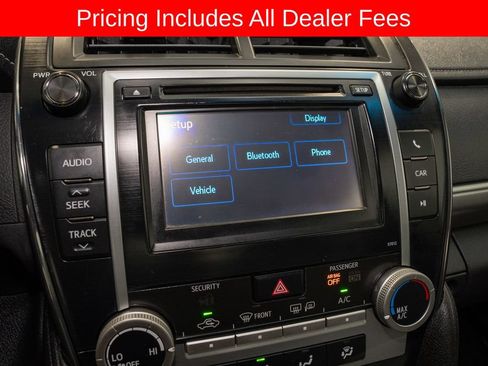 Used 2012 Toyota Camry FWD image 13
