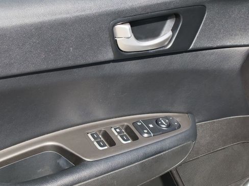 Used 2019 Kia Optima LX FWD image 19
