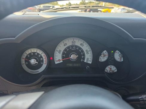 Used 2007 Toyota FJ Cruiser 2WD w/ Upgrade Pkg 1 image 14