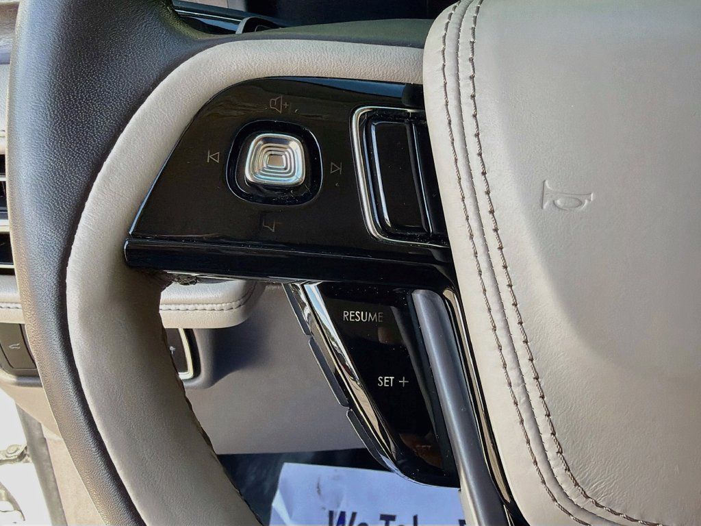 Used 2024 Lincoln Aviator Reserve w/ Elements Package Plus AWD/4WD image 12