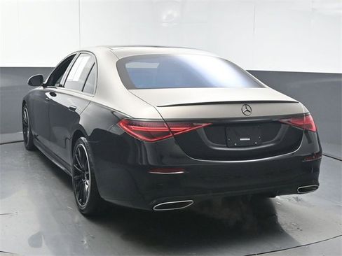 Used 2023 Mercedes-Benz S 500 S 500 image 6