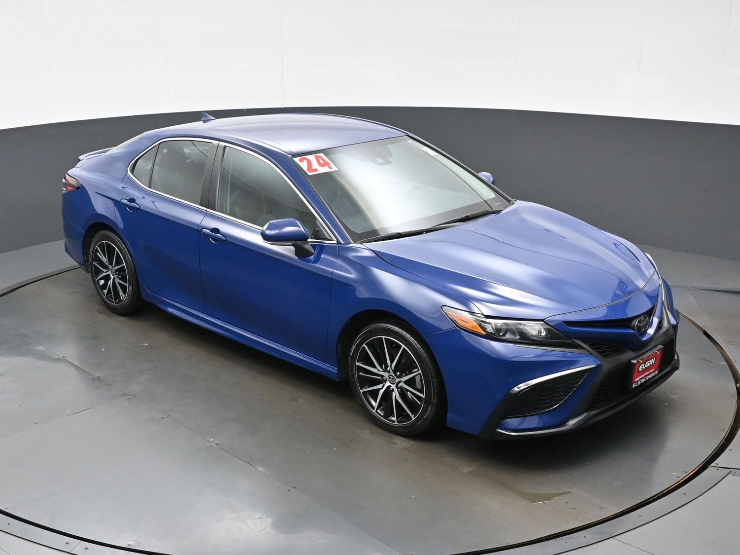 Used 2024 Toyota Camry SE FWD image 33