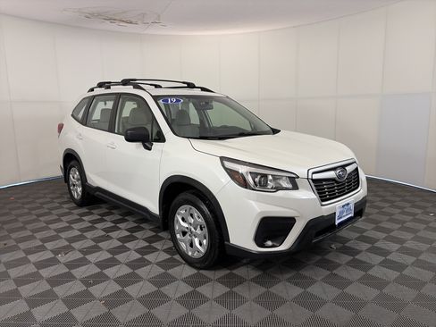 Used 2019 Subaru Forester Base w/ Alloy Wheel Package image 3