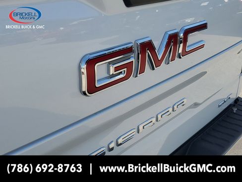New 2026 GMC Sierra 1500 SLT w/ SLT Premium Package image 6
