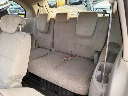 Used 2016 Honda Odyssey SE image 11