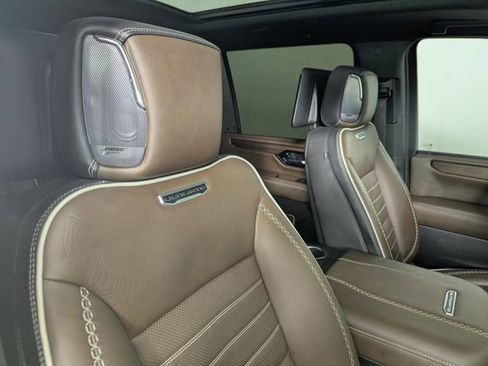 Used 2025 GMC Yukon XL Denali Ultimate image 26
