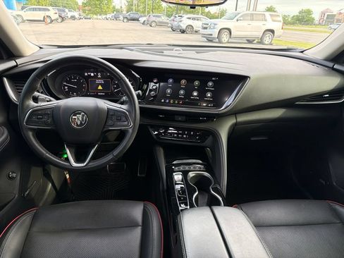 Used 2022 Buick Envision Essence w/ Technology Package II AWD/4WD image 5