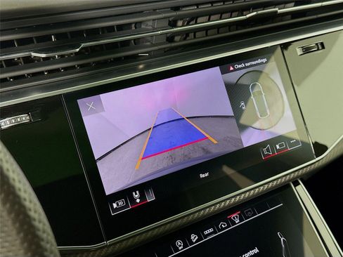 Used 2022 Audi RS Q8 image 14