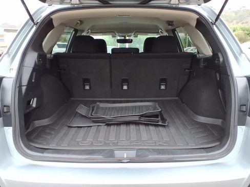 Used 2019 Subaru Outback 2.5i Premium AWD/4WD image 6