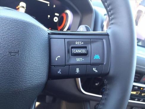 New 2025 Nissan Rogue Platinum w/ Tech Package image 23