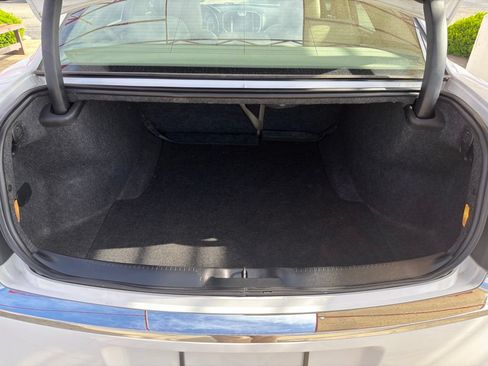 Used 2013 Chrysler 300 RWD image 35