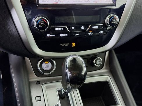 Used 2020 Nissan Murano SL w/ Moonroof Package image 8