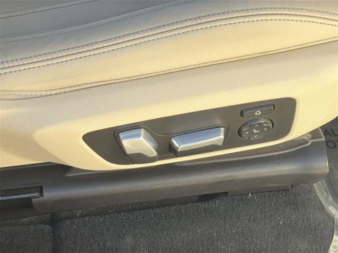 Used 2019 BMW X3 M40i w/ Premium Package image 34