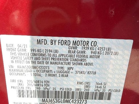 Used 2021 Ford EcoSport SE w/ SE Convenience Package AWD/4WD image 32