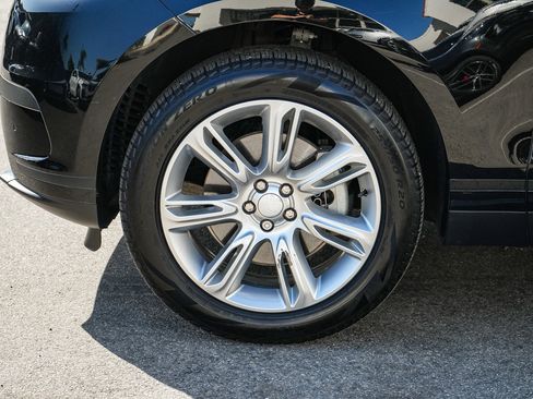 Certified 2025 Land Rover Range Rover Velar S AWD/4WD image 12