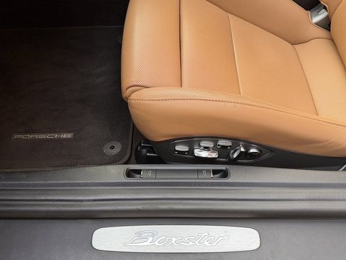 Certified 2022 Porsche 718 Boxster image 18