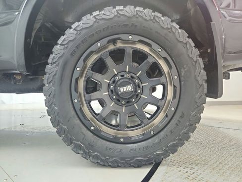 Used 2019 Ford F150 Limited image 41