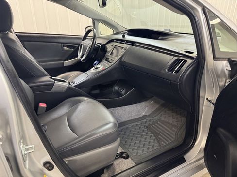 Used 2013 Toyota Prius Four image 23