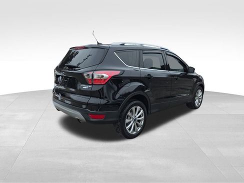 Used 2017 Ford Escape Titanium image 5