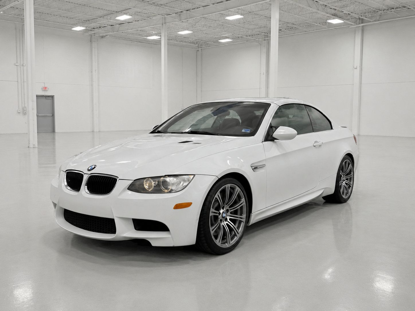 Used 2011 BMW M3 Convertible RWD image 10
