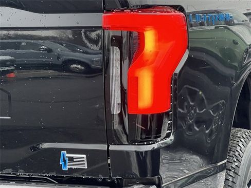 New 2025 Ford F150 Lightning XLT image 5