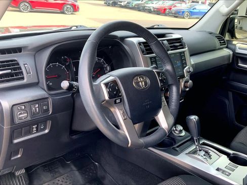Used 2022 Toyota 4Runner Trail Special Edition image 17