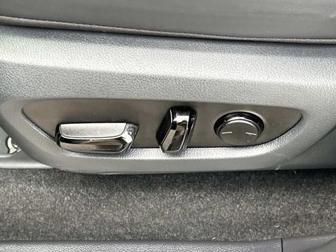 Used 2024 Lexus GX 550 image 18