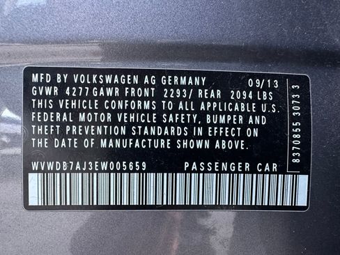 Used 2014 Volkswagen Golf 4-Door FWD image 22
