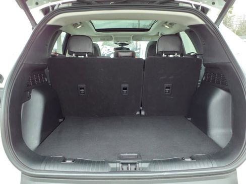 Used 2022 Ford Escape SEL w/ SEL Stealth AWD Package image 10